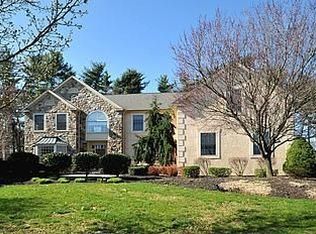 912 Talamore Dr, Ambler, PA