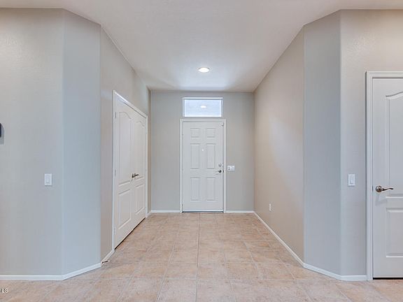 5th image of 15223 W Waterford Dr