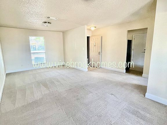 4th image of 2130 Pojoaque Ct