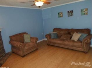 2568 Lakeside Dr, Benton, AR 72019