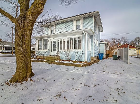 4th image of 404 E Illinois Ave