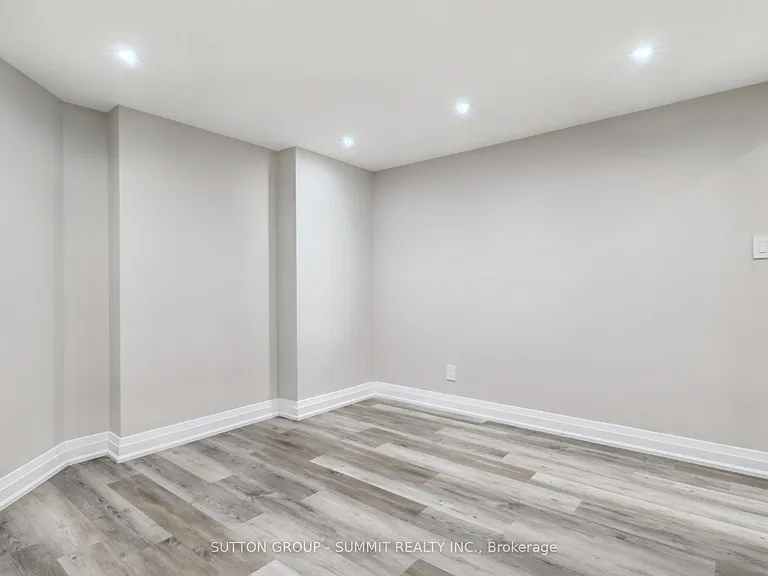 415 Locust St #602 — Photo 32