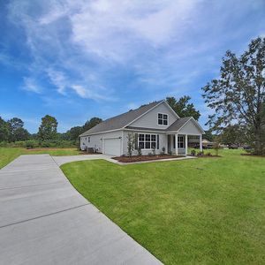 1052 Tennis Ln, Summerton, SC, 29148
