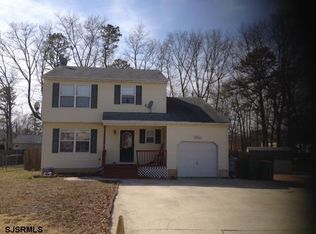 313 S Willow Ave, Galloway, NJ 08205