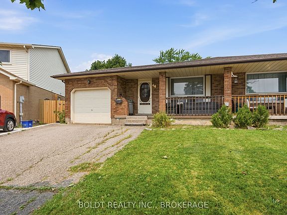 2nd image of 44 Culligan Cres