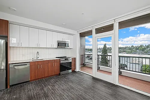 Flow Eastlake Apartments — Photo 66