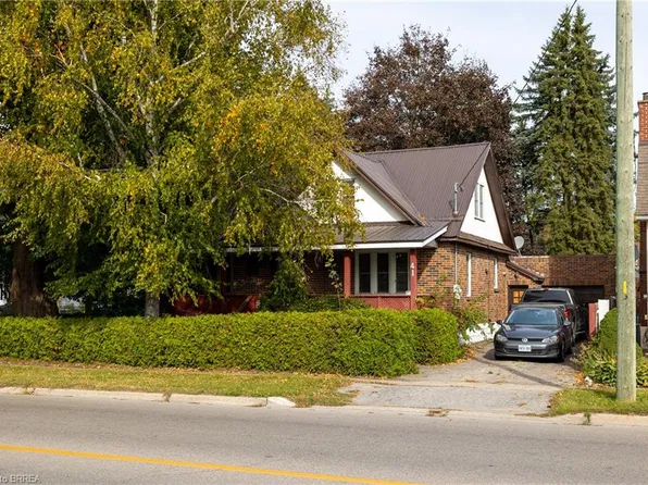 41 Church St E, Norfolk County, ON N4B 1T5