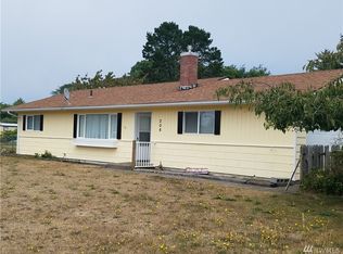 206 19th St SE, Long Beach, WA 98631