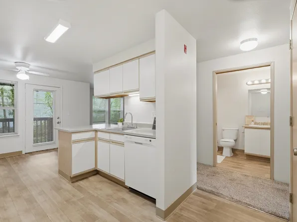 Barbur Heights Apartments
