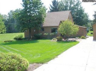 35331 Chestnut Ridge Rd, North Ridgeville, OH 44039