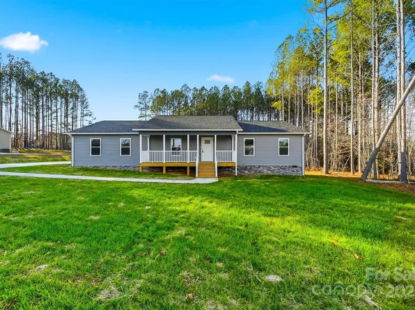 4951 Grace Chapel Rd, Granite Falls, NC 28630