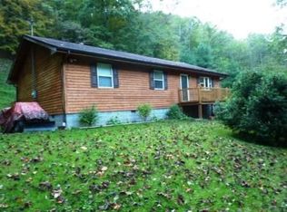 444 Wheatley Branch Rd, Chapmanville, WV 25508
