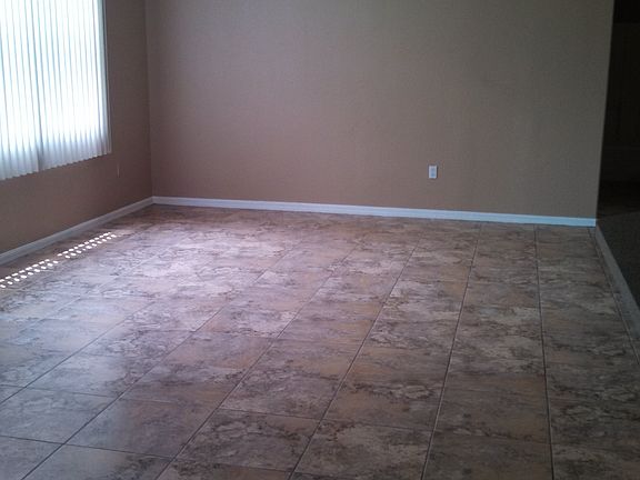 1st Floor Family Room