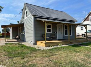705 E Linn St, Marshalltown, IA 50158