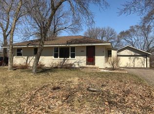 2661 S Heights Dr NW, Coon Rapids, MN 55433