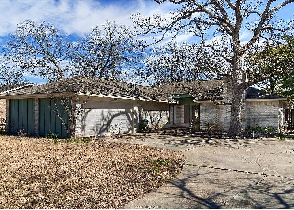 1st image of 2813 Celinda Cir