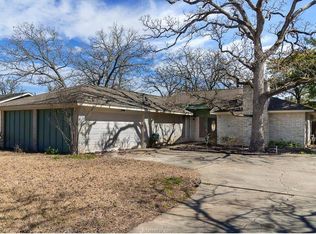 2813 Celinda Cir, College Station, TX 77845