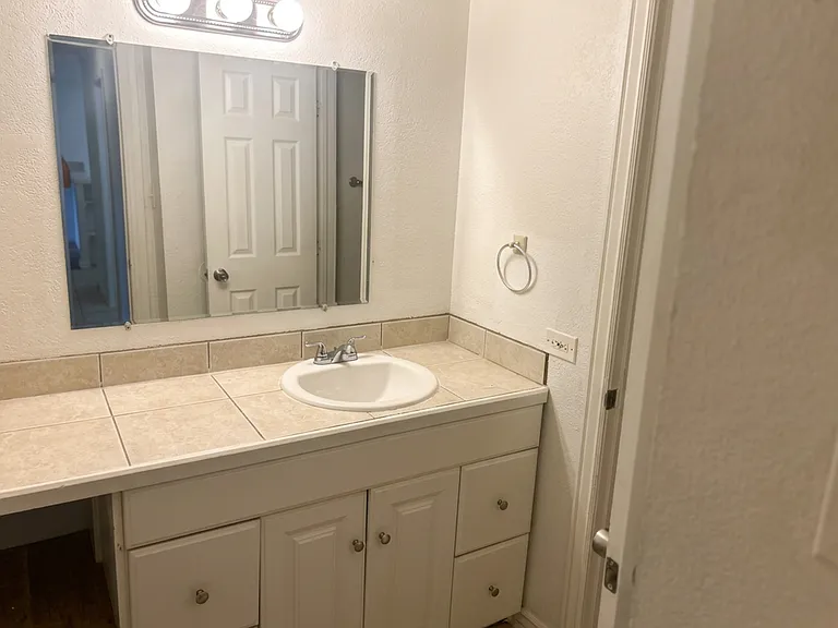 707 W 96th Ave #8 — Photo 3