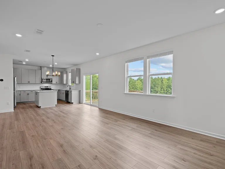 1349 Underbrush Dr — Photo 13