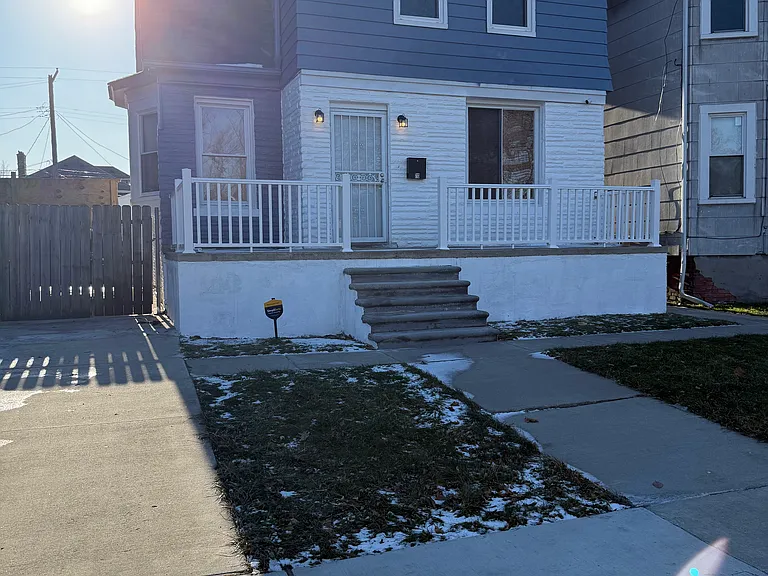 713 Clairmount Ave — Photo 20