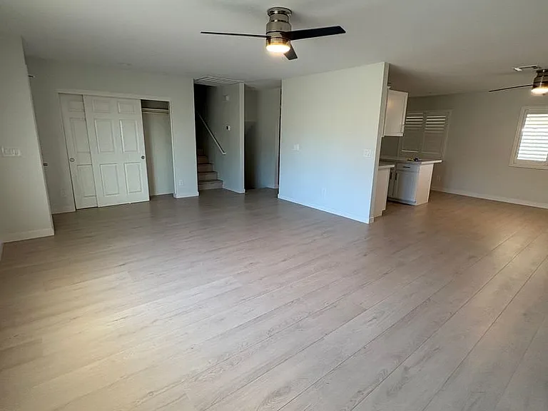 121 E Santa Cruz Dr — Photo 7