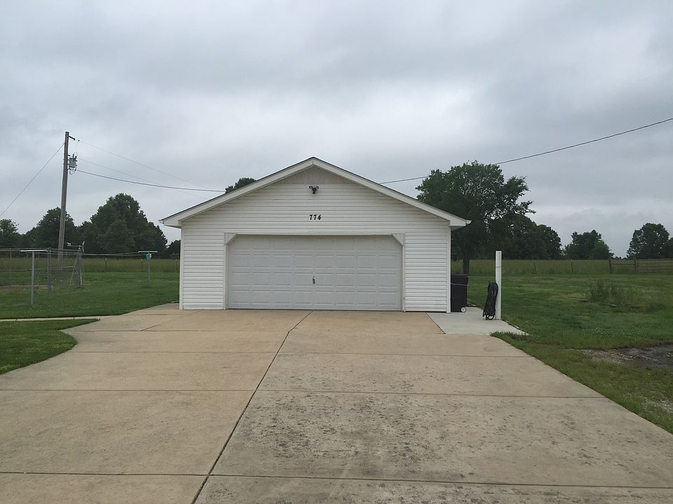 2nd image of 774 County Road 604