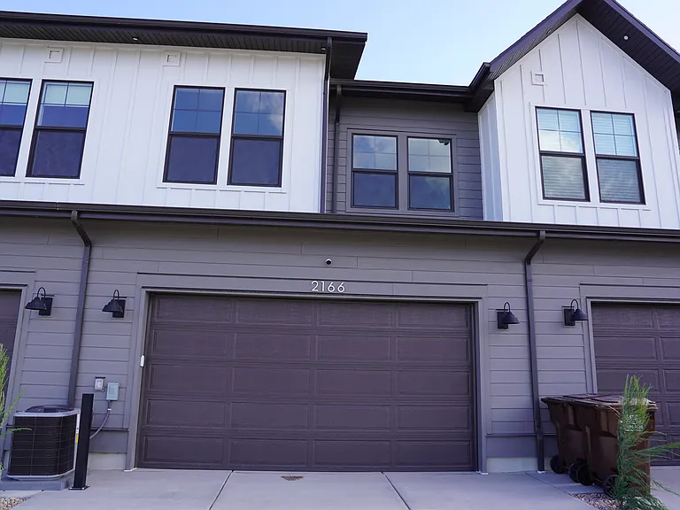 2166 W Stardew St — Photo 19