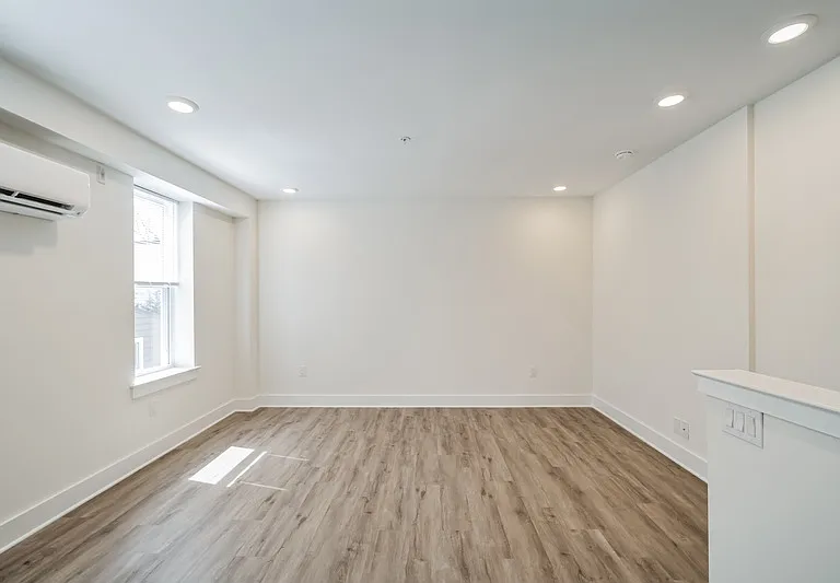 6906 Ridge Ave #2 — Photo 8