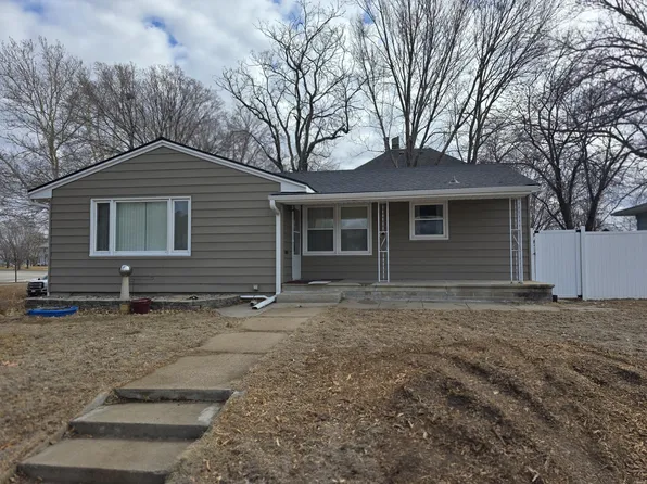 118 N 5th St, Nebraska City, NE 68410