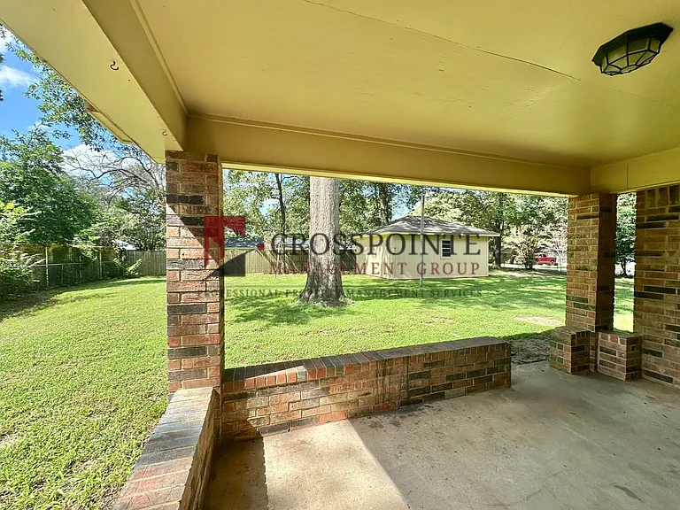 2448 Holly Ln — Photo 28