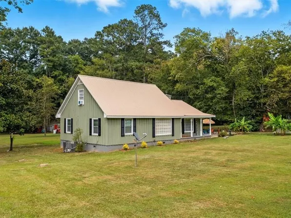241 Riverbend Dr, Plainville, GA 30733