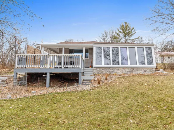 20932 Lakewood Dr, Grantsburg, WI 54840