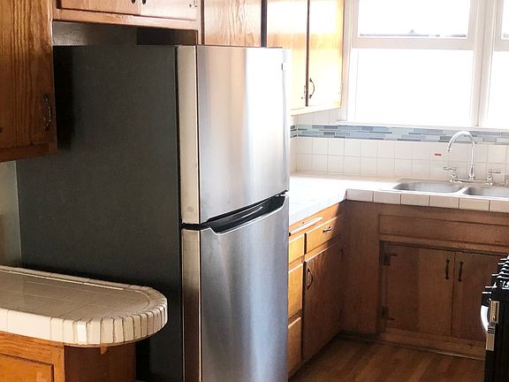 3rd image of 1466 S Sherbourne Dr APT 6