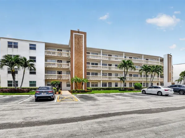3052 Guildford Dr #3052-C, Boca Raton, FL 33434