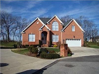 4th image of 8300 Chipwood Ct