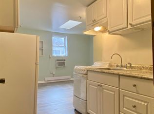5838 Alderson St #13, Pittsburgh, PA 15217