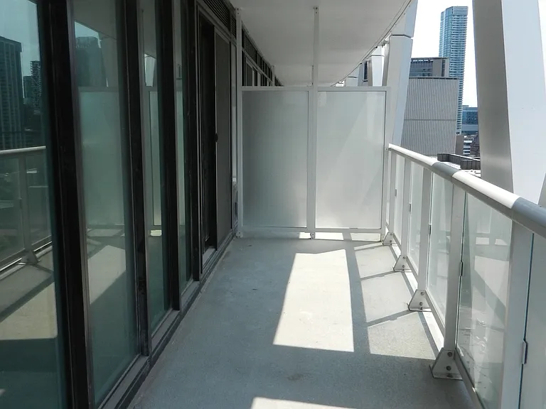 230 Simcoe St #1333 — Photo 19