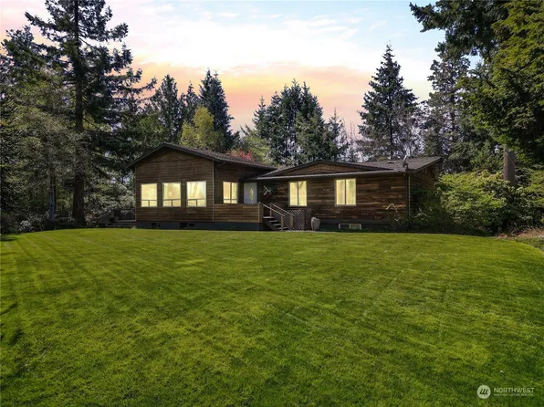 5715 90th Street E, Puyallup, WA 98371