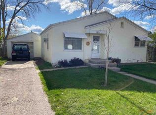 1820 Rushmore St, Rapid City, SD 57702