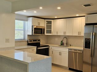 9170 Fontainebleau Blvd APT 301, Miami, FL 33172