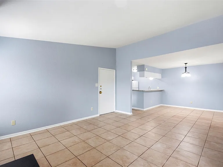 8918 Bissonnet St #112 — Photo 6
