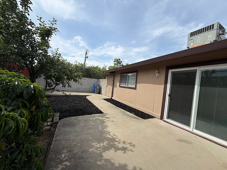 103B Hoxsie Ct — Photo 15