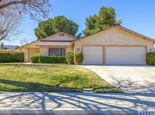 42333 Hickory Glen Ave, Quartz Hill, CA