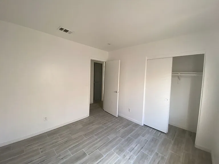 5905 Silver Heights St — Photo 13
