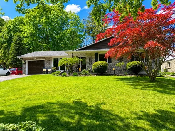 70 Berkley Cres, Norfolk County, ON N3Y 2K5