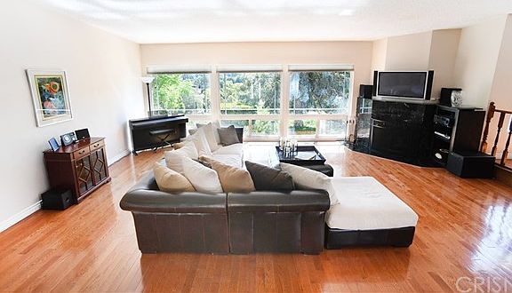 4th image of 5006 Llano Dr