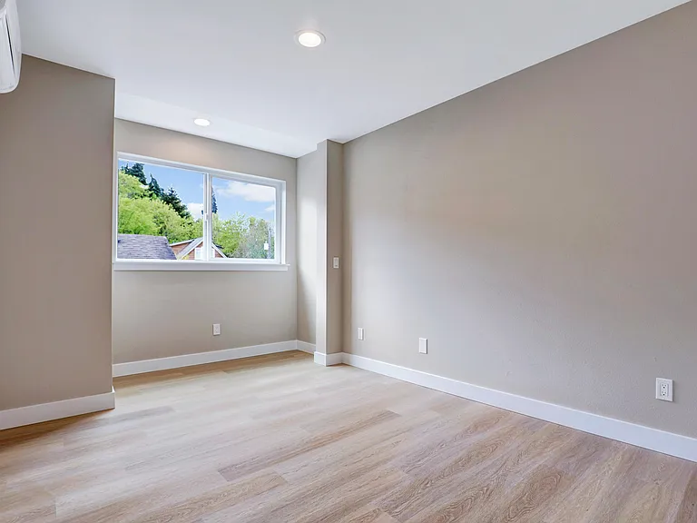 3020 4th Ave W #B — Photo 11