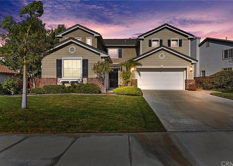 1st image of 33260 Embassy Ave