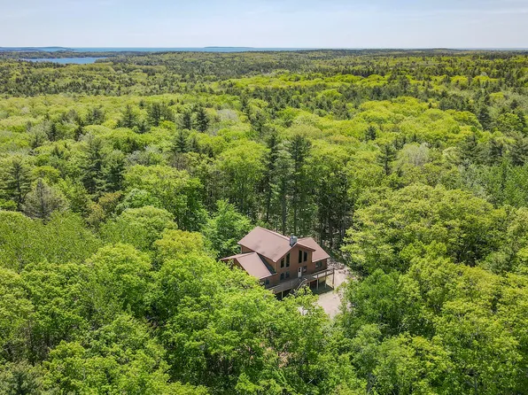 137 Rock School House Road, Bristol, ME 04539