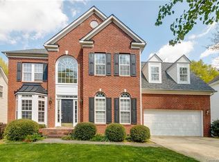 11622 Knightsdale Dr, Charlotte, NC 28277